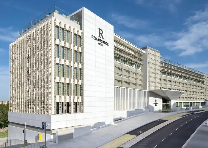 Renaissance Porto Lapa Hotel